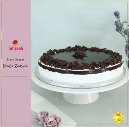 Vanila Brownie Cake by Tehzeeb Bakers
