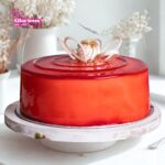 Strawbery Cake by Meer Bakers