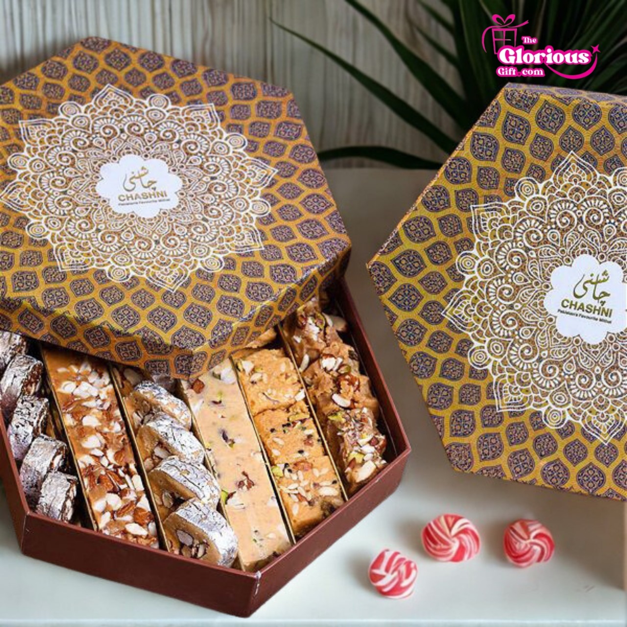 IMG-20251015-WA0037 Hexagon Golden Gift Box Chashni - Image 1