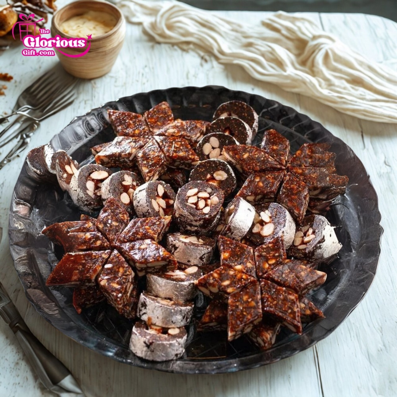 IMG-20251016-WA0047 1kg Injeer by Arabian Delight - Image 1